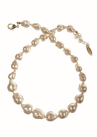 Hot Tomato Graduated Glass Pearl Teardrop Classic Necklace