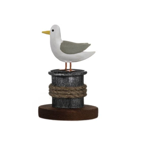Shoeless Joe Seagull on Mooring Bollard