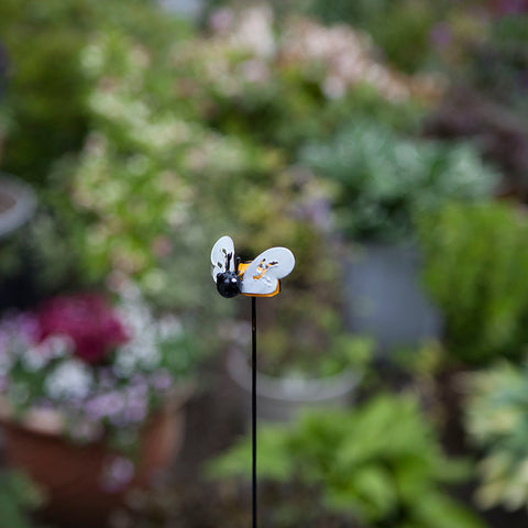 Bumble Bee on Stick Garden Decoration front viewy