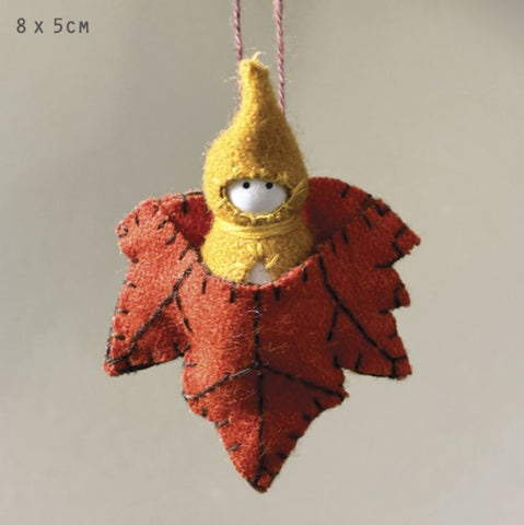 East of India Felt Woodland Leaf Baby Hanging Decoration - Maple