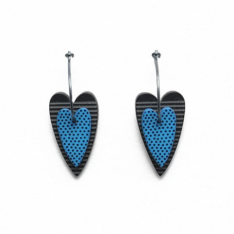 Lene Lundberg K-Form Blue with Small Spots on Black Double Heart Earrings