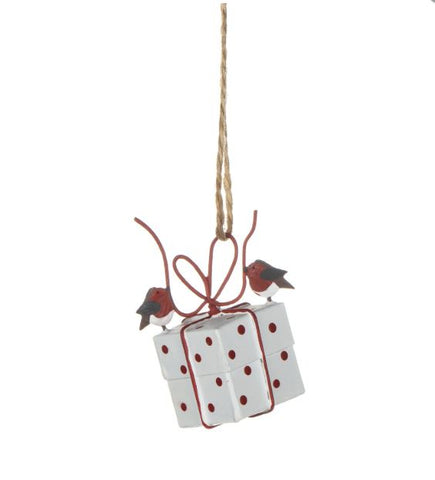 Shoeless Joe Robins Tying White Parcel