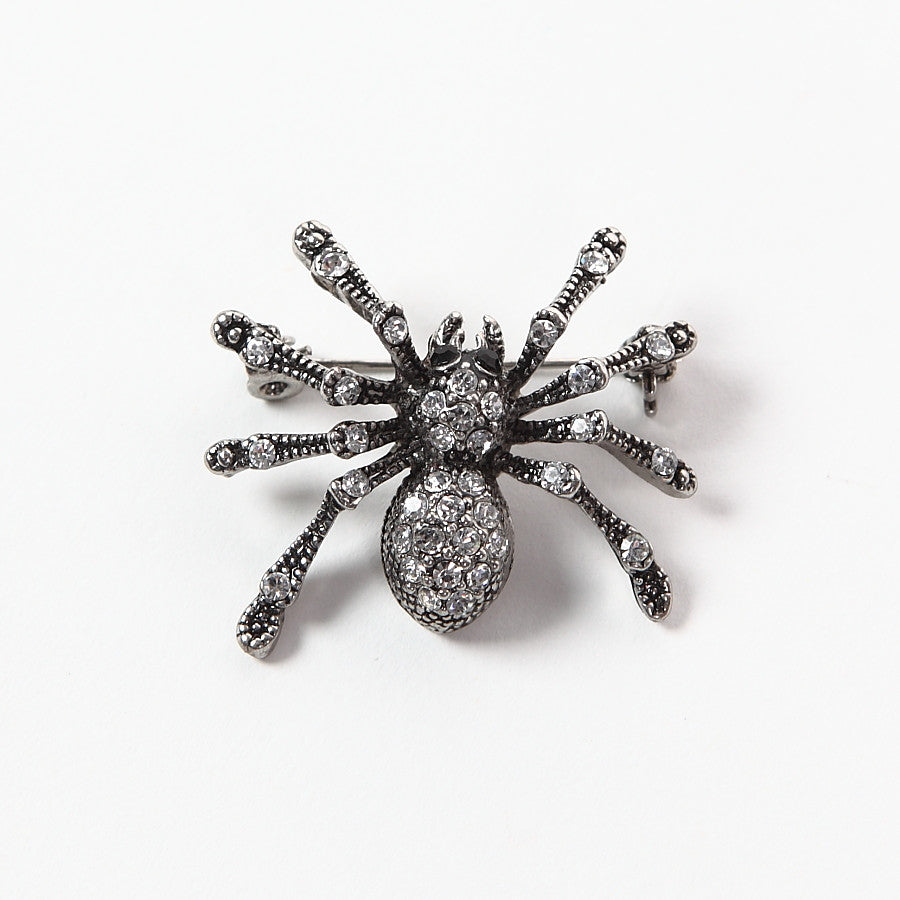 Diamante deals spider brooch